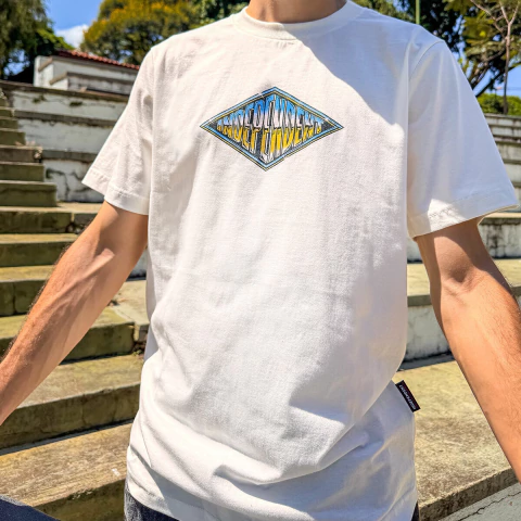 Camiseta Independent Chrome Summit SS Off White T-Shirt - comprar online