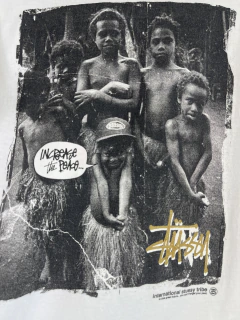 (S) Stussy Tee na internet