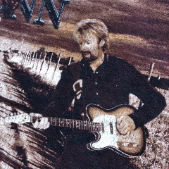 (M) '03 Brooks & Dunn Vintage Tee na internet