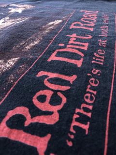 (M) '03 Brooks & Dunn Vintage Tee - Lava Vintage