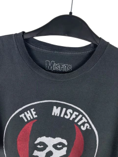 (L) Misfits Tee na internet
