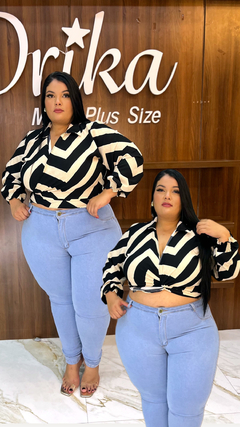 Blusinha 3 formas manga longa DK - Drika Modas Plus Size 