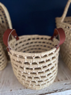 PORTA MACETA TURQUESA - VARIANS spinning homes