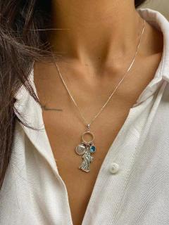 Pingente Patuá Iemanjá Prata 925 com Concha e Pedra Azul - BellaUna joias 