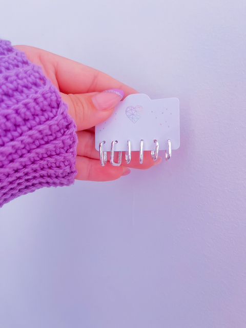 Trio de argolinhas quadradas lisas