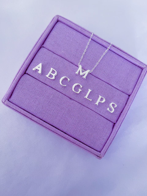 Colar inicial - comprar online