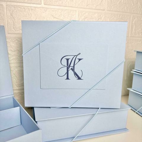 Caixa cartonada Padrinhos 20x17x7 (APENAS A CAIXA)