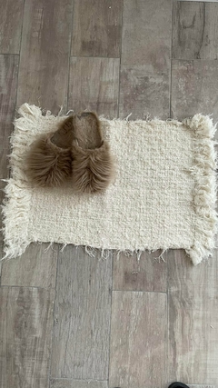 ALFOMBRA BALTA