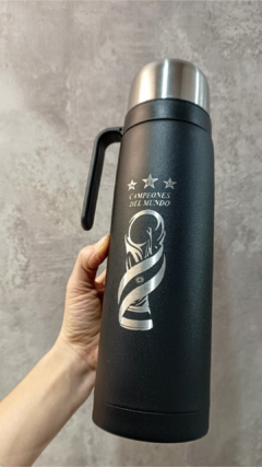 TERMO NEGRO MATE (con grabado a elección)