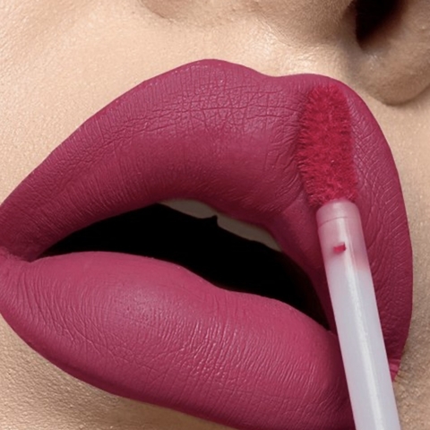 Batom Liquido Matte Pink Peonia Nina Secrets Eudora 5ml - comprar online