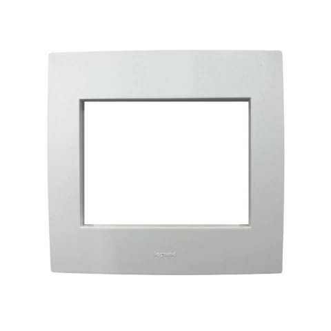 Pial Vela Placa 4x4 para 6 Módulos Branca 685194 Legrand