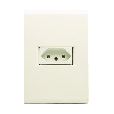 Liz Tomada 10A com Placa 2x4 57170010 Tramontina