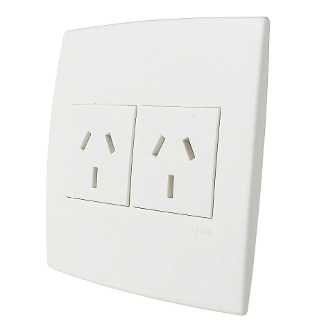 Pialplus Tomada Dupla Antiga 3 Pinos Faca com Placa 4x4 e Suporte