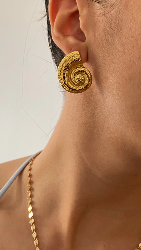 Brinco concha Aspiral (aço inox) - comprar online