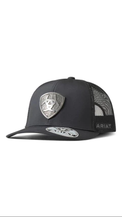 BONÉ ARIAT IMPORTADO FRONTAL COM LOGO ESCUDO EM METAL PRETO