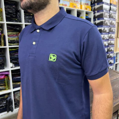 CAMISA MASCULINA GOLA POLO THANKFIELD MARINHO LOGO VERDE na internet