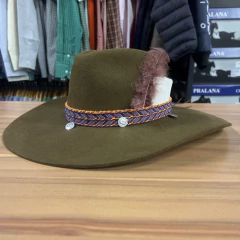 CHAPÉU PRALANA ABA 10 MANDALA CAFÉ BANDINHA COM MEDALHAS - loja online