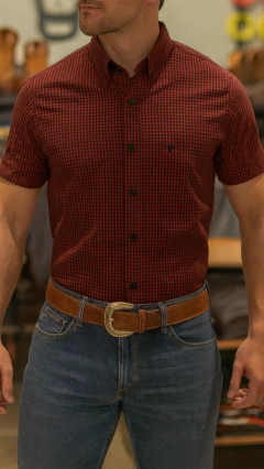 CAMISA MASCULINA XADREZ PEQUENO MANGA CURTA BORDO E PRETO na internet