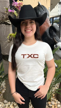 CAMISETA FEMININA TXC SLIM FIT FIO 30 BORDADA OFF WHITE