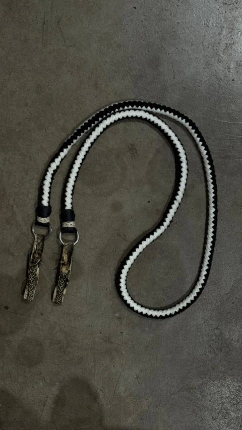 RÉDEA LÃ TRANÇADA BRANCO PRETO COURO CRU SELARIA GUIMARÃES