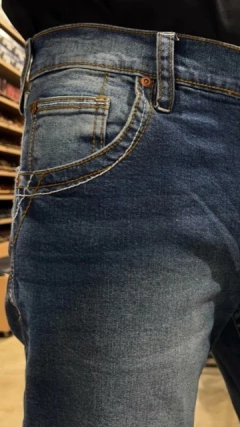 CALÇA DOCK'S MASCULINA BORDADO PRETO XTREME ROCK RELAXED - SELARIA GUIMARÃES