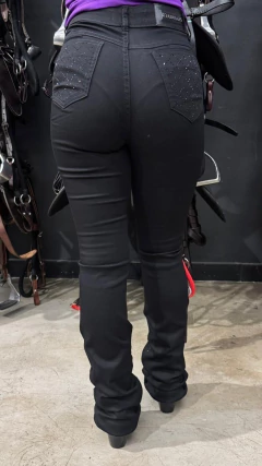 Imagem do CALÇA FEMININA STABULOS BOOTCUT PEDRARIA PERNAS/BOLSO TRAS