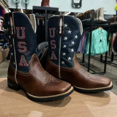 Bota Texana De Couro Masculina Bico Quadrado Estados Unidos - SELARIA GUIMARÃES