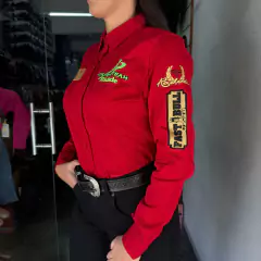 CAMISA RADADE FEMININA VERMELHA BORDADA GREEN TEAM na internet