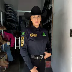 CAMISETE FEMININO RADADE GREEN TEAM PRETA FAST BULL DOURADO - SELARIA GUIMARÃES