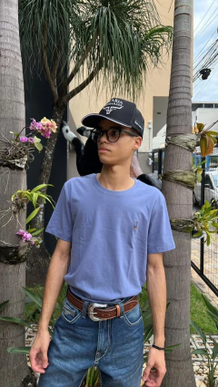 T-SHIRT PERMANENTE MASCULINA TASSA BÁSICA AZUL - comprar online