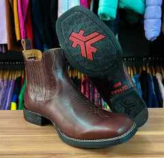 BOTA TEXANA GOYAZES MASCULINA MUSTANG CAFÉ SOLADO FLEX - SELARIA GUIMARÃES