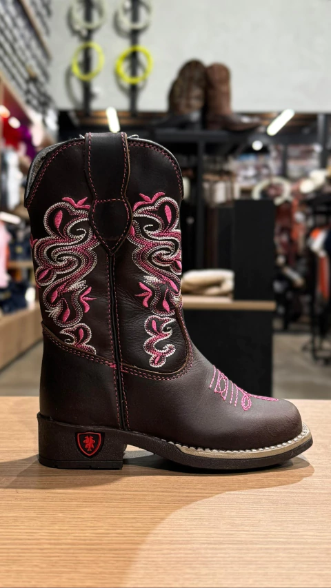 BOTA TEXANA INFANTIL CANO BORDADO ROSA E BRANCO FLORAO ROSA - comprar online