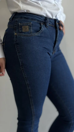 CALÇA FEMININA AMERICAN COUNTRY LEVANTA BUMBUM BOOTCUT BASICA na internet