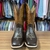 BOTA TEXANA MASCULINA COURO LEGÍTIMO LÁTEGO CAFÉ E CARAMELO