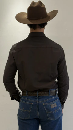 CAMISA MASCULINA OGOCHI MANGA LONGA SLIM CHOCOLATE - loja online