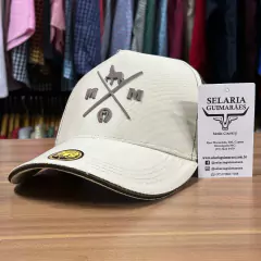 BONÉ MANGALARGA BEGE COM TELINHA MARROM LOGO EMBORRACHADA - SELARIA GUIMARÃES