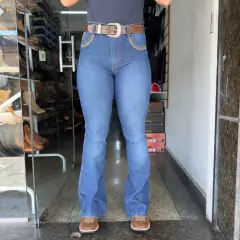 CALÇA ESTRIBO COUNTRY FLARE FEMININA BORDADO CRUZ NO BOLSO - comprar online