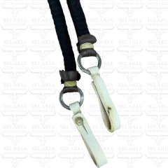 RÉDEA LÃ TRANÇADA PRETO CHARRUA DE COURO E BIQUEIRA na internet