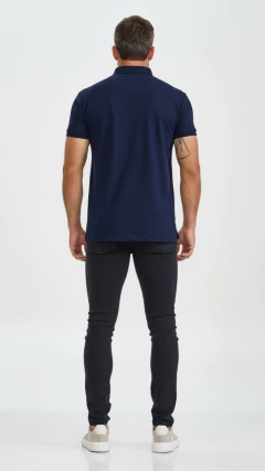 CAMISA GOLA POLO TXC MASCULINA REGULAR LOGO APLICADA MARINHO - SELARIA GUIMARÃES