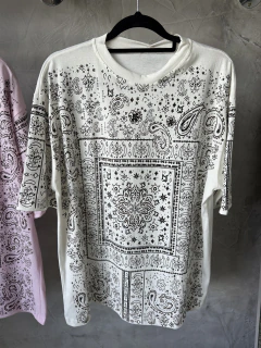 Máxi-tee estampada | bandana na internet