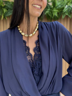 Imagem do Camisa-cropped decote transpassado | detalhes em renda