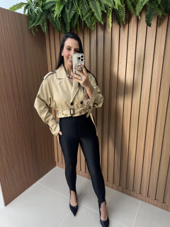 Casaco trench-coat curto | com cinto - comprar online