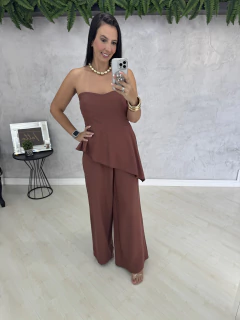 Conjunto marant | blusa tomara que caia assimétrica + calça na internet