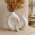 Dupla de Vasos Decorativos Off White com Folhagem Dourada - comprar online