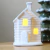 Enfeite Natalino Mini Casinha com Led - Branca na internet