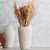 Vaso Côncavo de Cerâmica com flores secas boho
