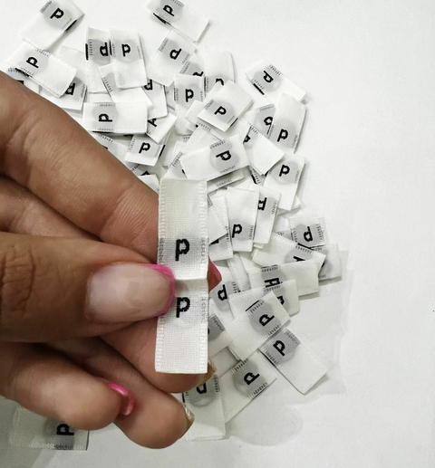 Etiqueta Bordada Tafetá Tamanhos Pacote C/ 200 Unidades Branca - comprar online