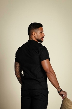 CAMISA DE LINHO MASCULINA PRETO na internet