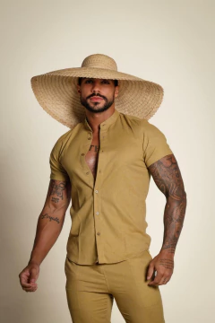 CAMISA DE LINHO MASCULINA CARAMELO - comprar online