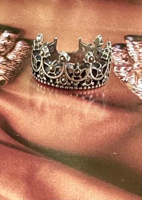 Anillo Crown